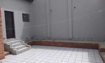 Imagem 3: Casa de fundos Casa com 1 dormitório