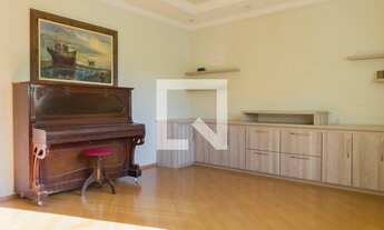 Imagem 2: Casa para Aluguel - Baeta Neves, 4 Quartos, 126 m2