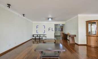 Imagem 3: Apartamento de 241m² a Venda na Aclimação Com 3 Dormitorios, Sendo 3 Suítes e 3 Vagas