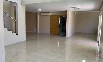 Imagem 6: Cond. ITAPURANGA III casa Semi Mobiliada com 4 suites, sala para 2 ambientes e 4 vagas