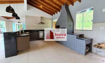 Imagem 6: Linda Casa de campo com 4 qtos/2 suítes/piscina/gourmet/campo futebol/10 vagas, para aluga