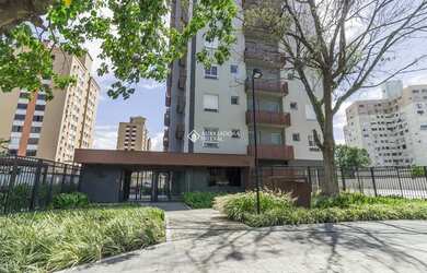 Imagem 7: PORTO ALEGRE - Apartamento Padrão - Partenon