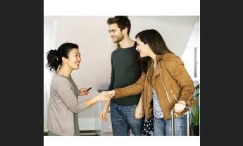 Imagem: Co-host Co-Anfitriao.Administração de