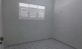 Imagem 7: Casa no Brisamar 03 Quartos sendo 01 Suíte Excelente localização