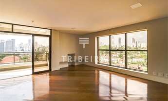 Imagem 2: Imóvel de 208m², com 4 suítes