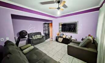 Imagem 2: Casa Térrea com três dormitórios no Jardim Helena para locação