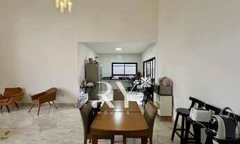 Imagem 6: Casa Térrea - Condomínio Vivva - Jacareí - 3 Dormitórios - Área Gourmet - Vista p/ Lago