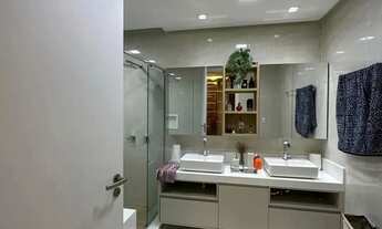 Imagem 5: EXCLUSIVA CASA DE LUXO NO CONDOMINIO ALPHAVILE, NASCENTE E VENTILADA, PISCINA, TRIPLEX, NO