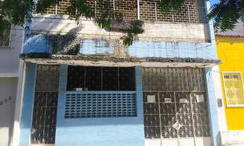 Imagem: Casa no farol, medindo 8 por 27, com 5/4