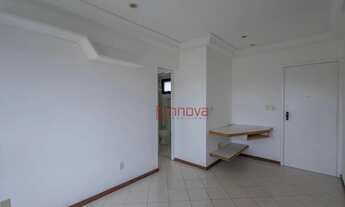 Imagem 4: Aluga apartamento com 1 quarto sendo suíte, varanda, armários, andar alto, ótima localizaç