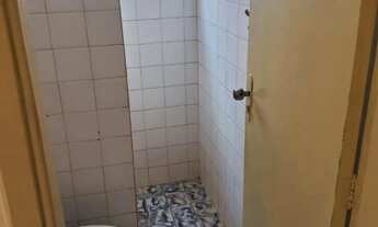 Imagem 5: Quarto mobiliado individual no centro