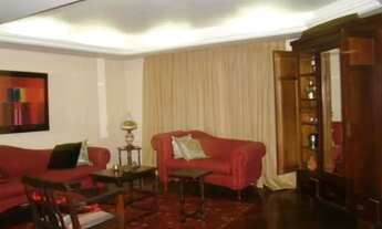 Imagem 2: Casa de 370m² - 4 dormitórios, 2 suítes e 4 vagas de garagem no bairro Espírito Santo