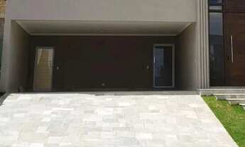 Imagem 2: Casa à venda em Santana de Parnaíba, Alphaville, com 3 suítes, com 303 m², Residencial Val