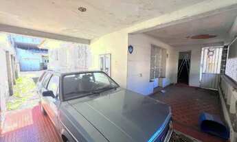 Imagem 3: Aluga Casa em Bento Ferreira com 500m² de Terreno e 280m² Construídos - R$ 18.000,00