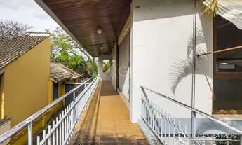 Imagem 7: Venda de casa residencial 25,00m x 80,00m- Menino Deus. 4 vagas, 4 dormitórios, sendo 1 su