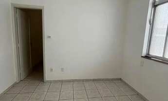 Imagem 3: 02 dosm na Av Afonso Pena prox. ao canal 4 em Santos/SP