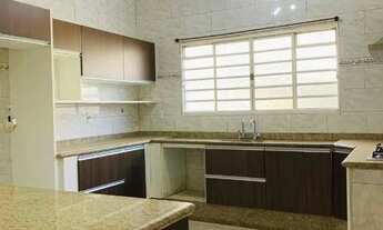 Imagem 5: Casa para Locação de 04 Quartos Sendo Todos Suítes no Bairro Bonfim Paulista em Ribeirão P