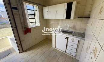 Imagem 4: Casa com 3 quartos com aproximadamente 105m² no coração da Avenida João Cesar de Oliveira