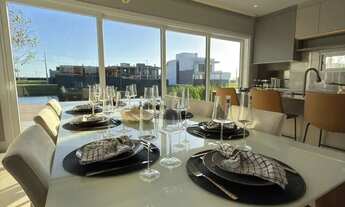 Imagem: Casa beira lago em condomínio de xangrilá