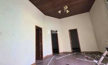 Imagem 3: VENDO CASA NO CENTRO - EXCELENTE LOCALIDADE COMERCIAL