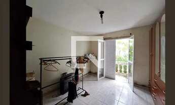 Imagem 5: Casa à Venda - Vila Santista, 2 Quartos, 200 m2