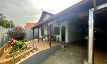 Imagem: Casa com 4 quartos à venda em Belo Horizonte