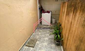 Imagem 5: Sobrado Espaçoso à Venda em Osasco-SP, Bairro Cipava 3 Quartos, 2 Vagas de Garagem R$550.0