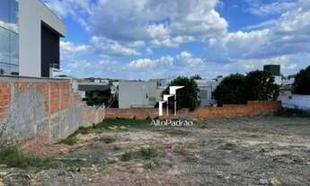 Imagem: Terreno à venda, 680 m² por R$ 650.000,00