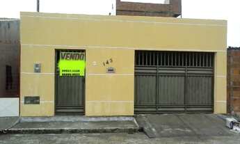 Imagem 2: Casa 2/4 sendo uma suite no Marcos Freire px ao mini shoping