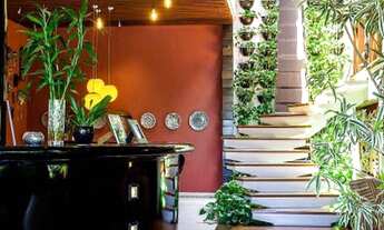 Imagem 5: Casa com 4 Suítes à Venda por R$ 7.000.000 - Vila de São Fernando - Cotia/SP