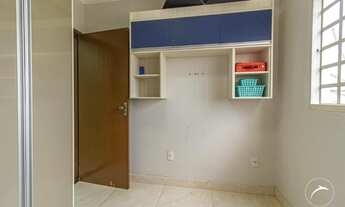 Imagem 6: Sobrado moderno com Térreo e 1º andar - Entradas individuais - Semimobiliada - Samambaia N