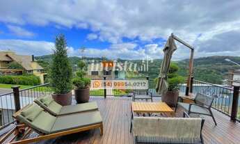 Imagem 5: Casa com 4 suítes mobiliada no Condomínio Alphaville em Gramado