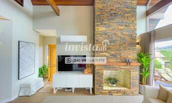 Imagem 4: Casa com 4 suítes mobiliada no Condomínio Alphaville em Gramado