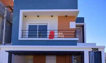 Imagem: Sobrado com 3 suítes à venda - Tropical