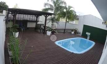 Imagem 2: Casa para venda possui 180 metros quadrados com 3 quartos em Pagani - Palhoça - SC