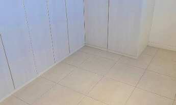 Imagem 3: 2 quartos, muito bem localizado, Sol da manhã, com 2 vagas cobertas!