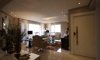 Imagem 6: Alto Padrão em prédio neoclássico, próx. ao Parque