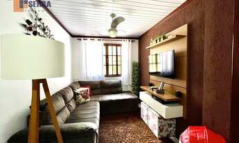 Imagem: Casa com 6 dormitórios à venda, 137 m²