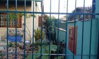 Imagem 2: Casa em Ipanema Casa com 2 dormitórios