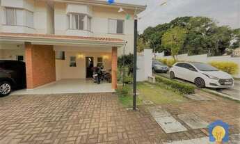 Imagem 1: Casa com 4 dorms à Venda por R$ 980.000 - Granja Viana - Cotia/SP