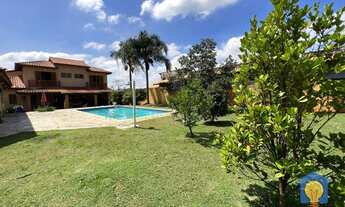 Imagem: Casa com 4 Suítes à Venda, a.c 450 m²