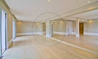 Imagem 4: Apartamento para aluguel e venda possui 270 metros quadrados com 3 quartos muito bem local