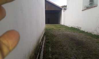 Imagem 3: Lote/Terreno para aluguel possui 200 metros quadrados