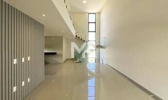 Imagem 2: Casa Duplex no Giardino Bianco