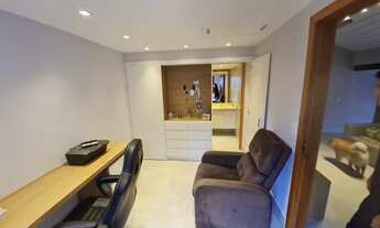 Imagem: Vendo casa duplex próximo ao Shopping no