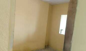 Imagem 4: Casa estilo Kitnet excelente localização da Marambaia