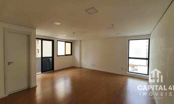 Imagem 2: CONJUNTO/SALA COMERCIAL à venda com 34m² por R$ 200.000,00 no bairro Centro - CURITIBA / P