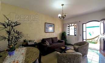 Imagem: Casa De Dois Andares Simples E Bonita