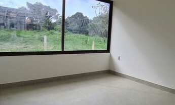 Imagem 4: Casa Nova em Cond. em Aldeia 3 Quartos sendo 1 Suíte 140m²