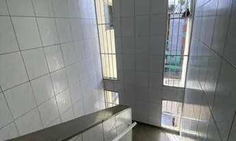 Imagem 10: Cabula 2/4 com cozinha e área de serviço 51 metros quadrados, fica em frente ao quartel 1